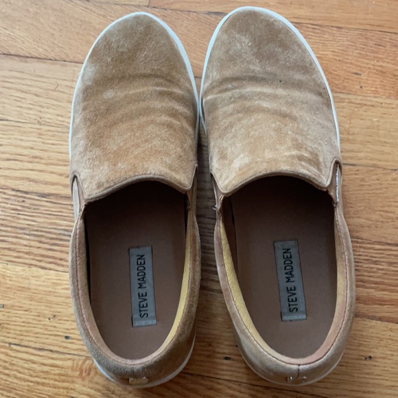 Steve Madden Sneaker - Picture 2 of 6